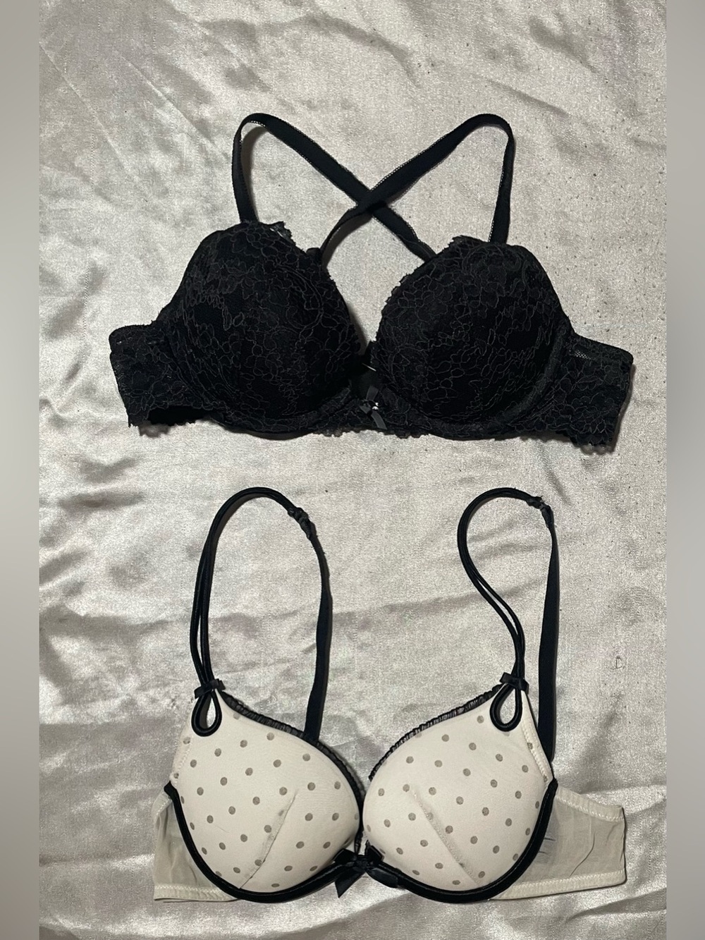 Victoria's Secret Black & White Convertible Lace Bra Set